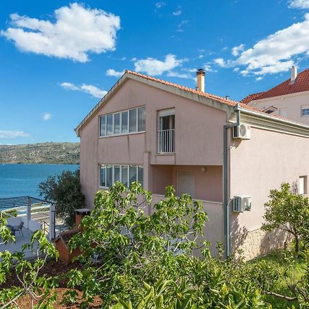 Apartments By The Sea Poljica, Trogir - 19316 Marina Zewnętrze zdjęcie